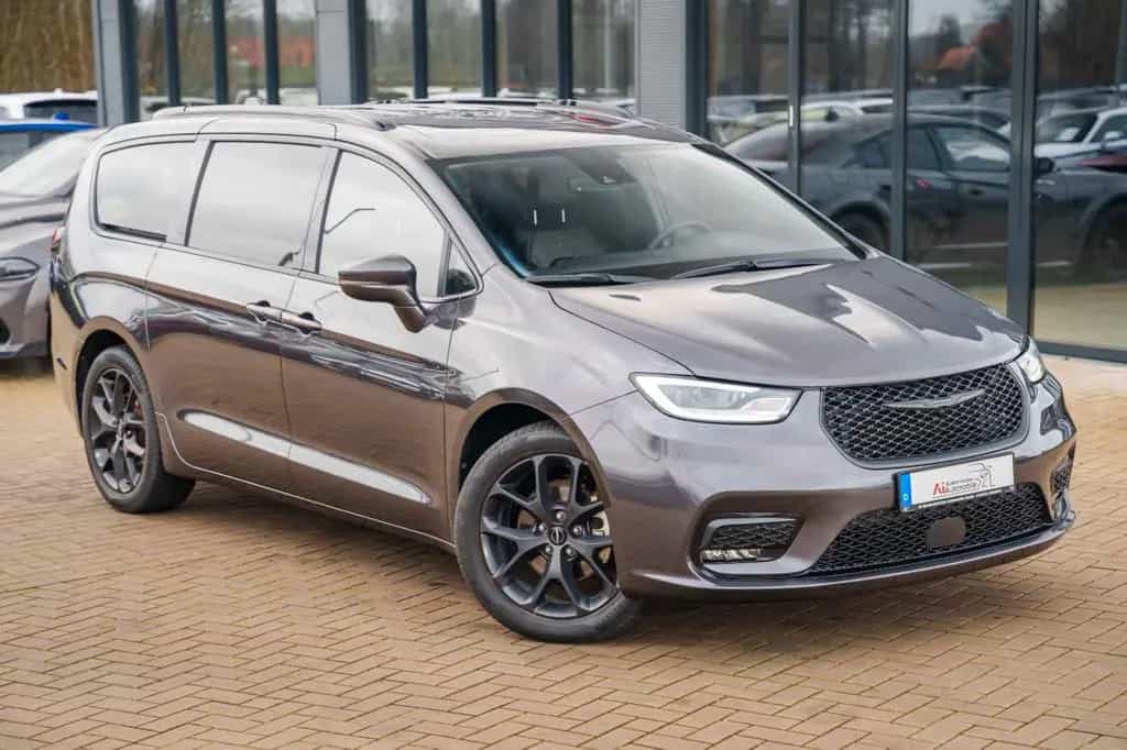 Chrysler Pacifica 3,6 Limited S LED/ACC VOLL 02/2024-photo-7