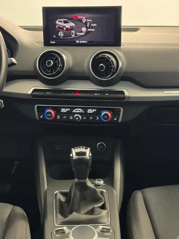 Audi Q2 1.0 TFSI Proline LED Navi-app Parkhilfe apple 03/2022-photo-15