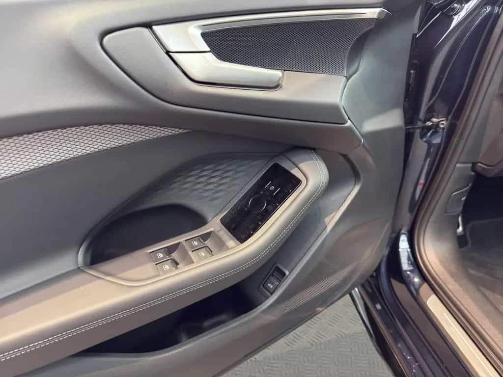 Audi A5 Avant TFSI S line Matrix AHK 360° Tech+ 12/2025-photo-15