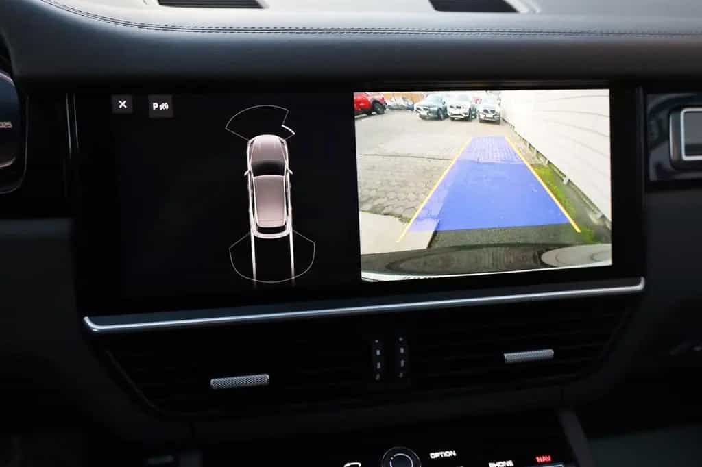 Porsche Cayenne S Leder,Navi,LED,Panorama,Kamera,SH 03/2018-photo-16