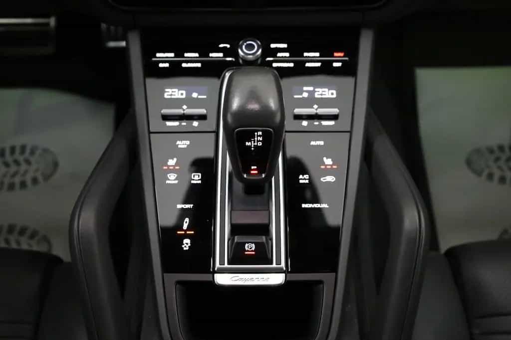 Porsche Cayenne S Leder,Navi,LED,Panorama,Kamera,SH 03/2018-photo-23