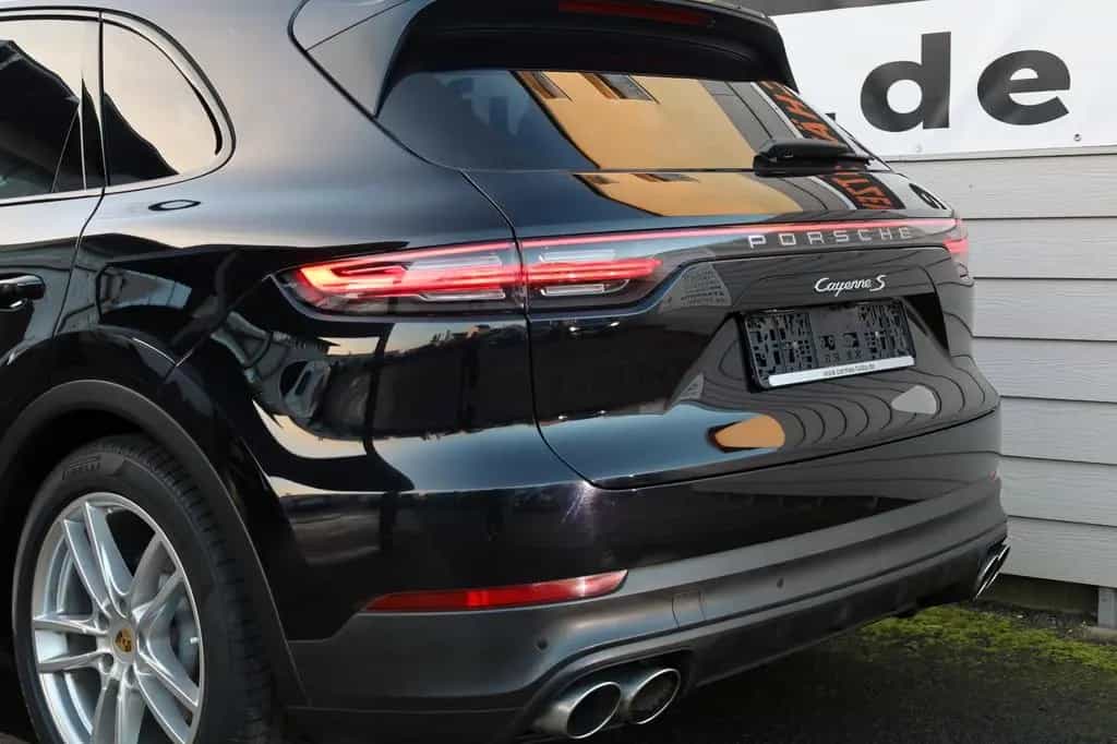 Porsche Cayenne S Leder,Navi,LED,Panorama,Kamera,SH 03/2018-photo-32