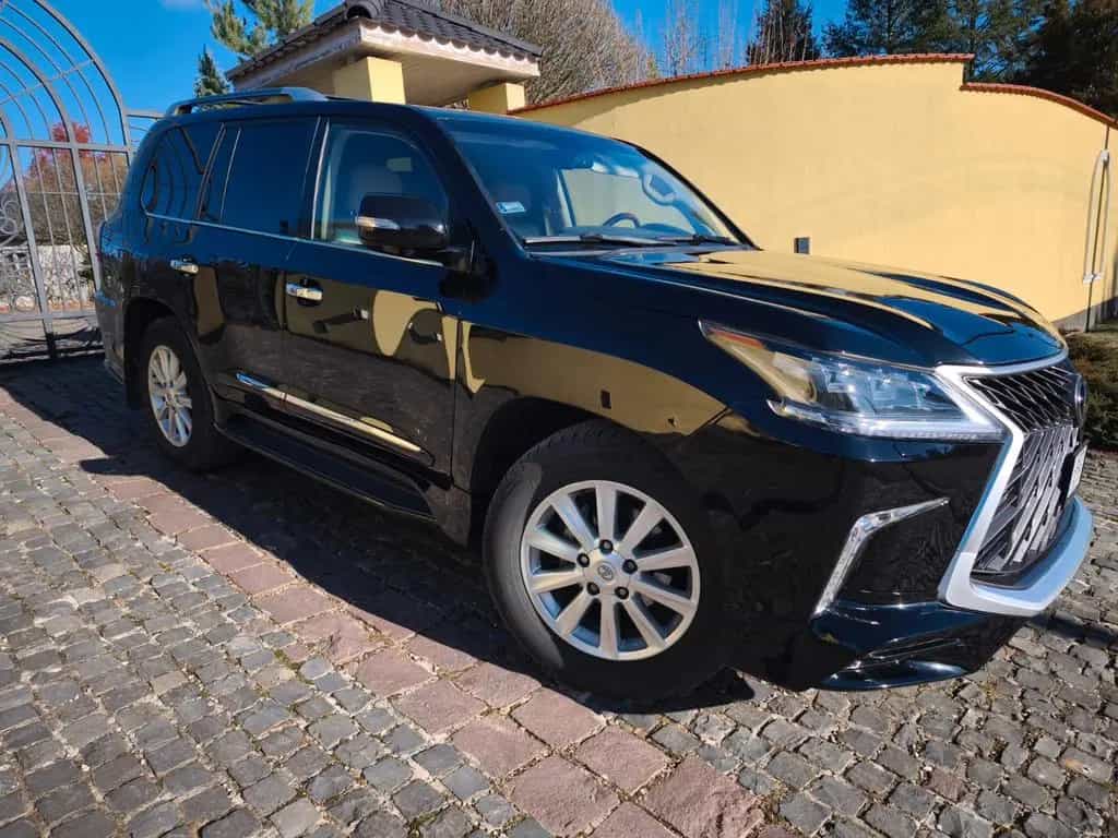 Lexus LX 570 01/2009-photo-10