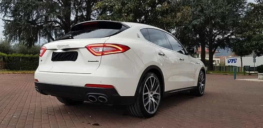 Maserati Levante V6 Diesel 275 Granlusso,pelle r 10/2017-photo-0