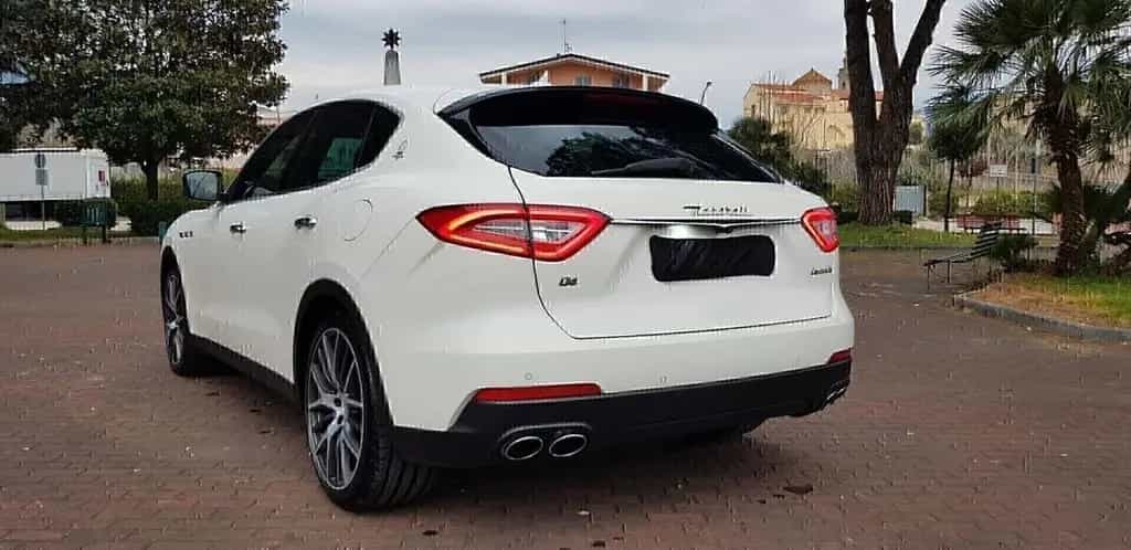 Maserati Levante V6 Diesel 275 Granlusso,pelle r 10/2017-photo-4
