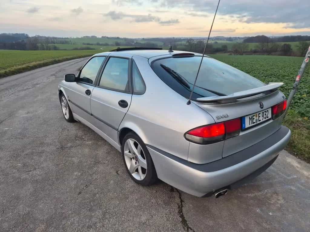 Saab 9-3 2.0 Turbo Ecopower Aero Fünftürer Aero 03/2001-photo-2