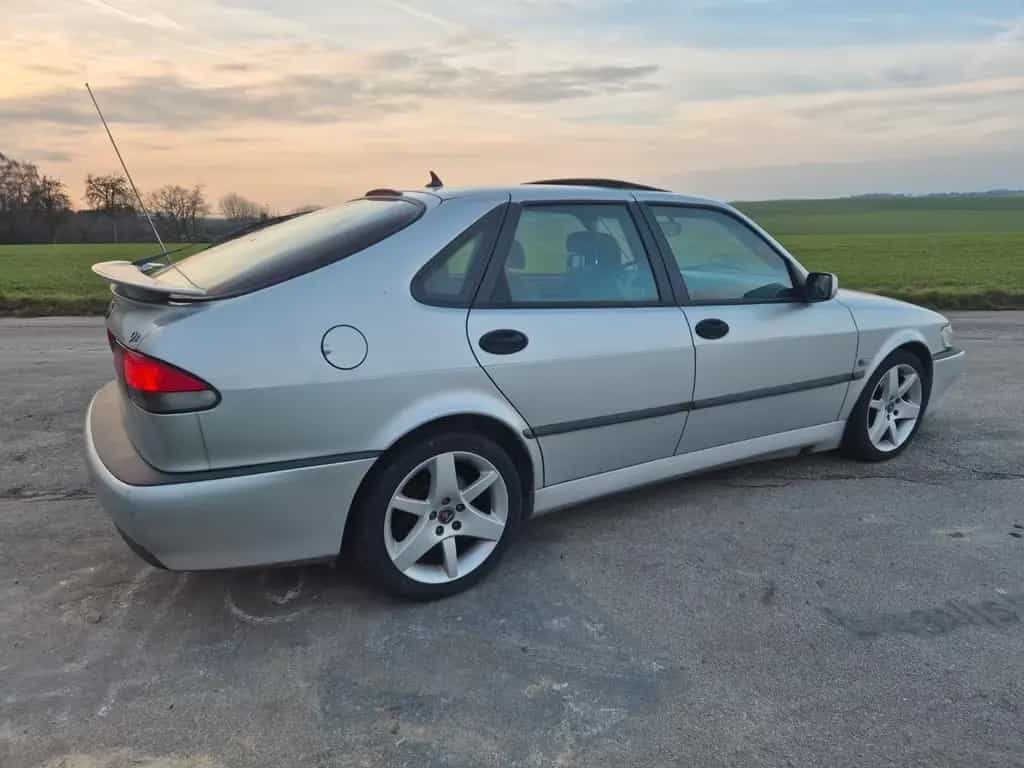 Saab 9-3 2.0 Turbo Ecopower Aero Fünftürer Aero 03/2001-photo-3