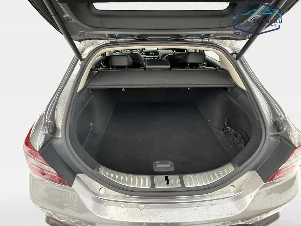 Genesis G70 Shooting Brake 2.2 D Luxury AWD Sitz-Pake... 08/2022-photo-14
