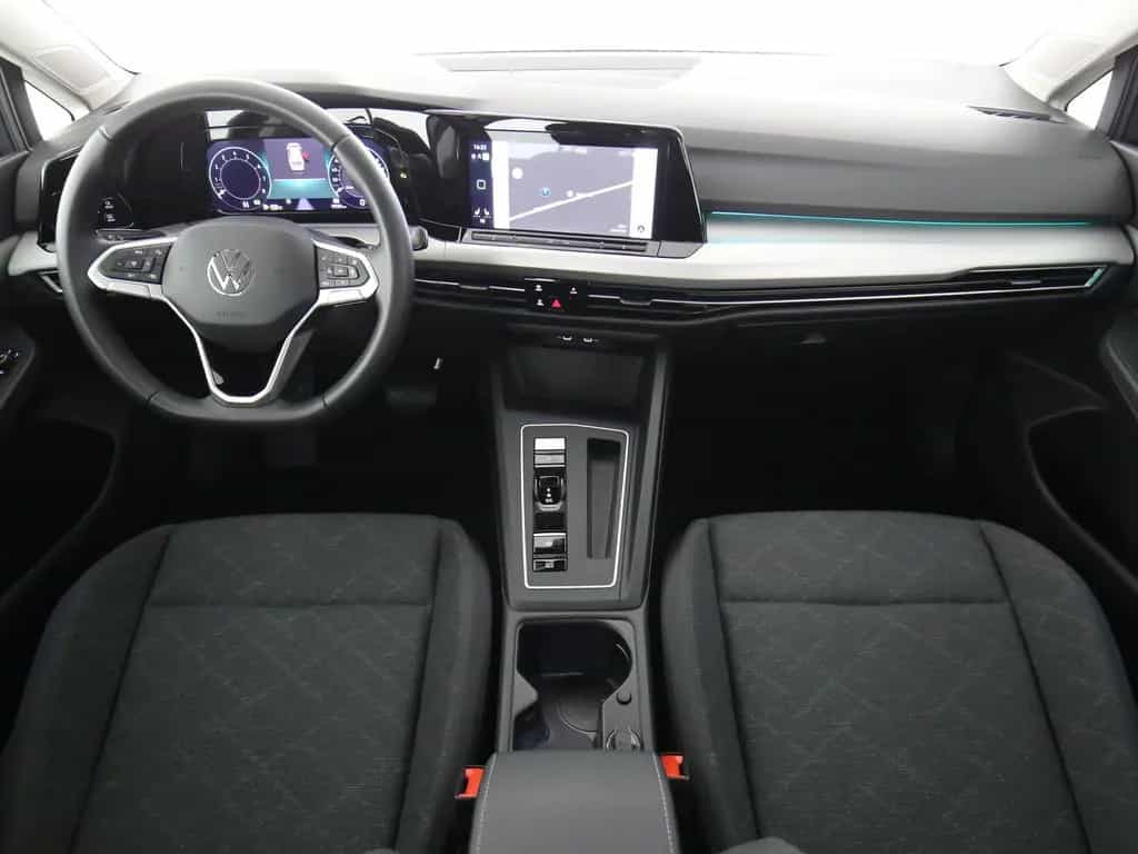 Volkswagen Golf VIII Variant 1.5 eTSI DSG Life LED Navi AC 07/2023-photo-10