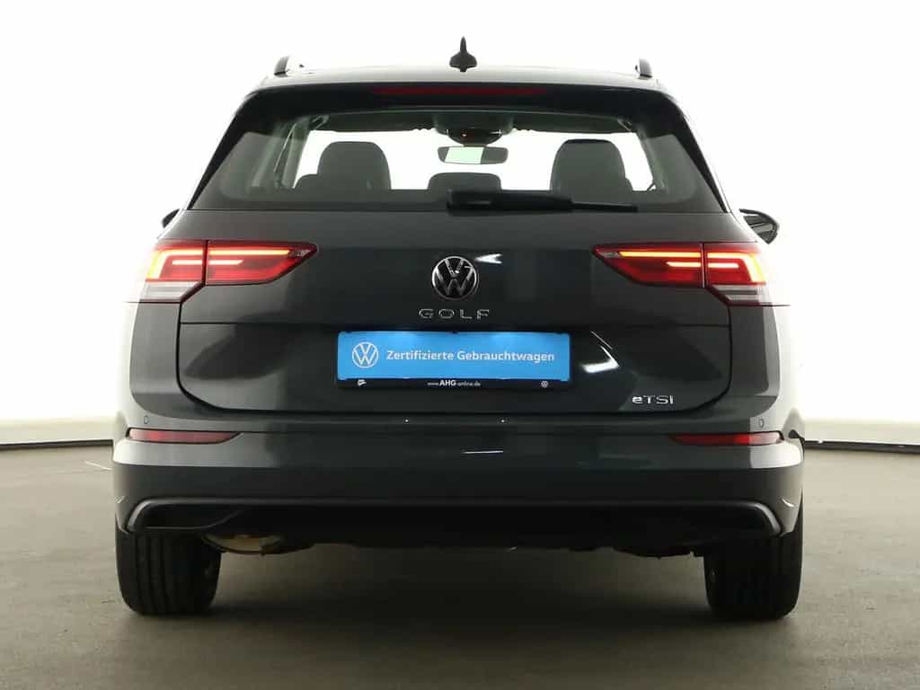 Volkswagen Golf VIII Variant 1.5 eTSI DSG Life LED Navi AC 07/2023-photo-5