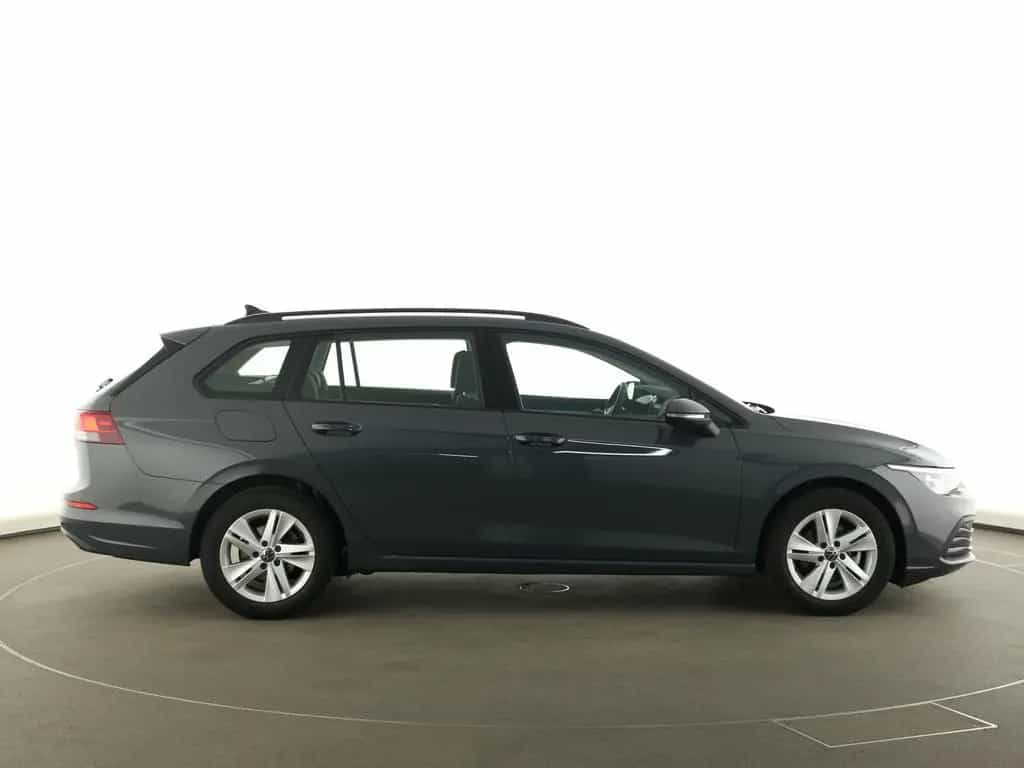Volkswagen Golf VIII Variant 1.5 eTSI DSG Life LED Navi AC 07/2023-photo-7