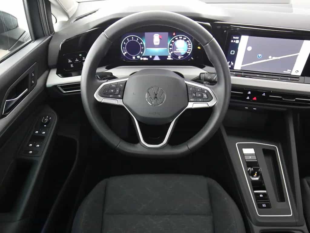 Volkswagen Golf VIII Variant 1.5 eTSI DSG Life LED Navi AC 07/2023-photo-9