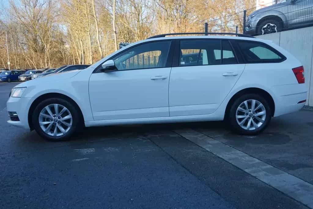 Skoda Octavia Combi 1.0 TSI Sitzheizung SmartLink PDC 11/2019-photo-2