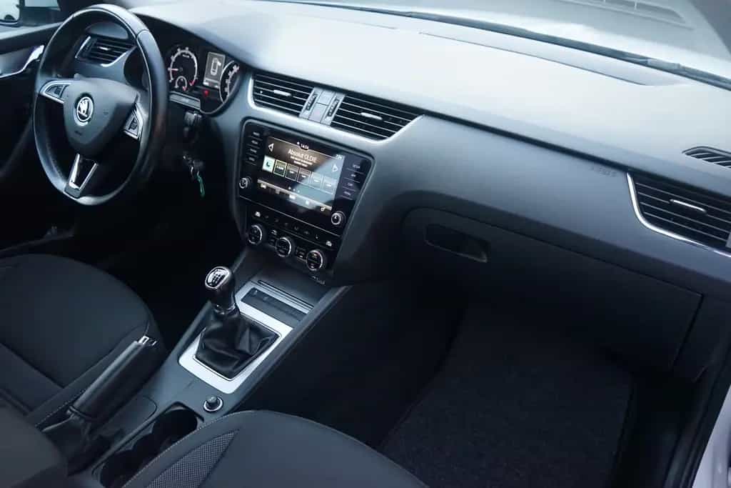 Skoda Octavia Combi 1.0 TSI Sitzheizung SmartLink PDC 11/2019-photo-8