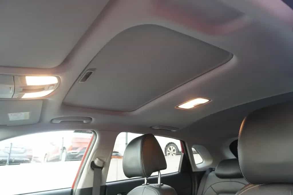 Hyundai KONA 1.6 T-GDI Premium 4WD LED Navi Head-Up DAB 07/2018-photo-14