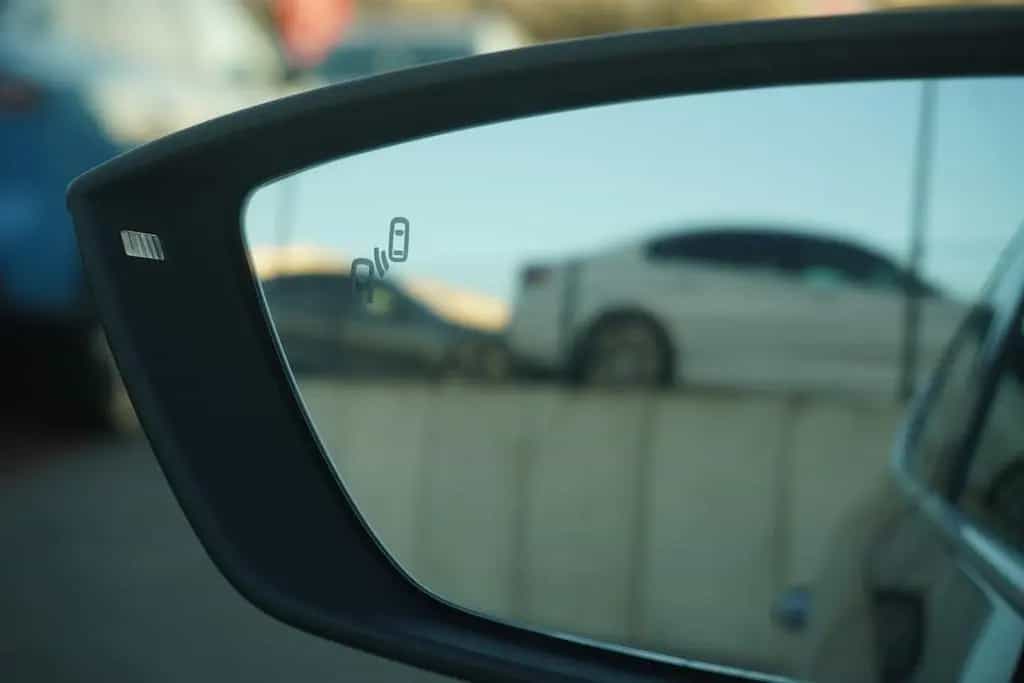 Seat Arona 1.0 TSI LED Keyless Kamera Virtual Cockpit 01/2019-photo-14