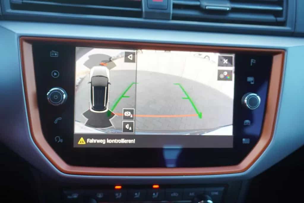 Seat Arona 1.0 TSI LED Keyless Kamera Virtual Cockpit 01/2019-photo-17