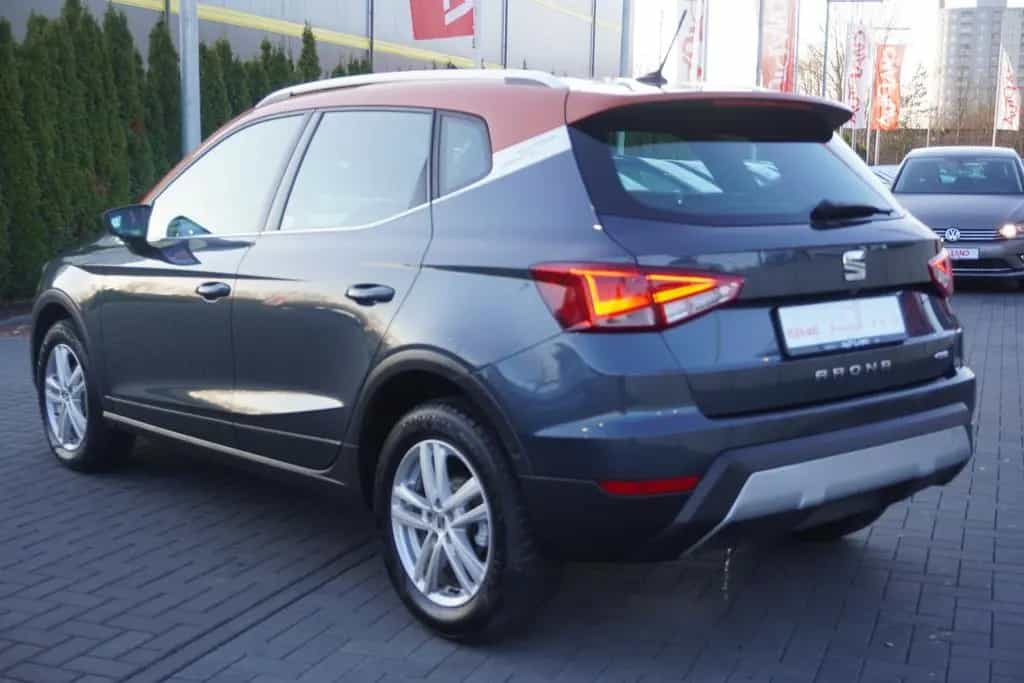 Seat Arona 1.0 TSI LED Keyless Kamera Virtual Cockpit 01/2019-photo-2