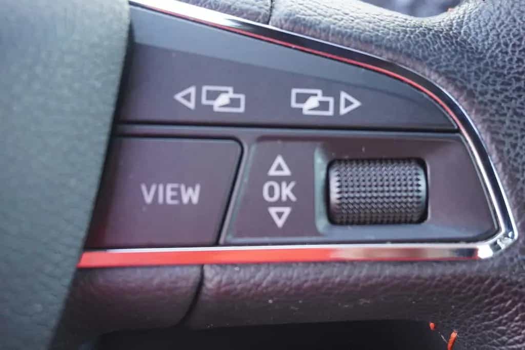 Seat Arona 1.0 TSI LED Keyless Kamera Virtual Cockpit 01/2019-photo-30