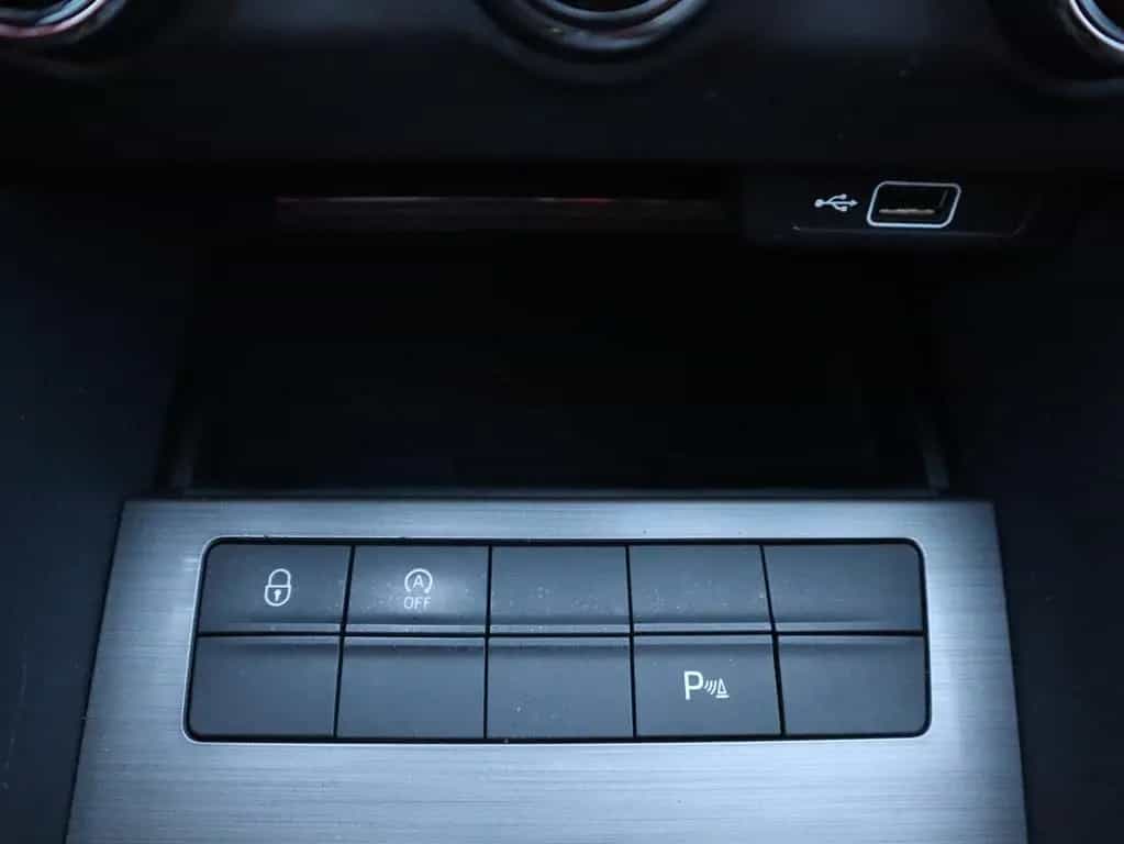 Skoda Octavia Combi 1.5 TSI DSG Soleil LED Navi DAB 03/2020-photo-17