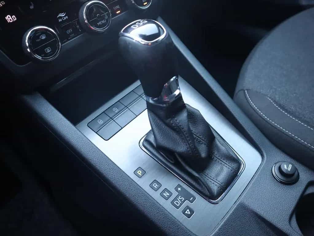Skoda Octavia Combi 1.5 TSI DSG Soleil LED Navi DAB 03/2020-photo-19