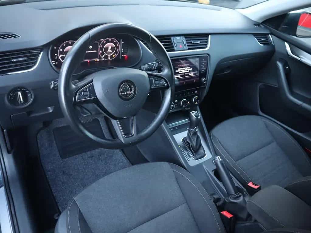 Skoda Octavia Combi 1.5 TSI DSG Soleil LED Navi DAB 03/2020-photo-7