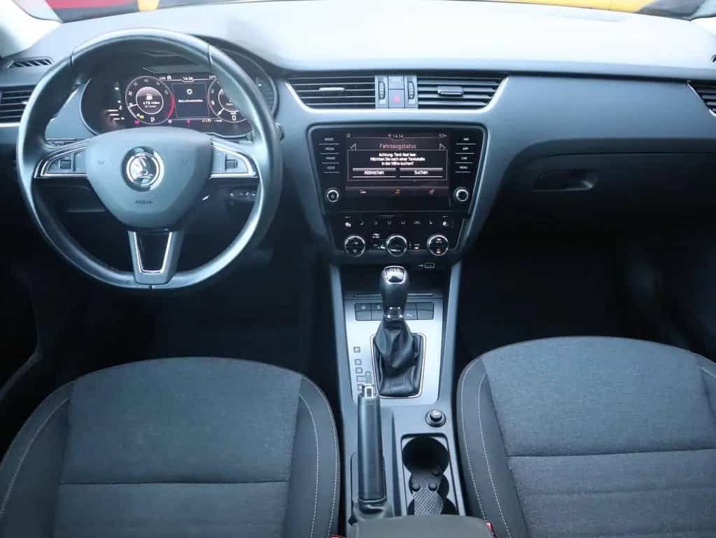 Skoda Octavia Combi 1.5 TSI DSG Soleil LED Navi DAB 03/2020-photo-8