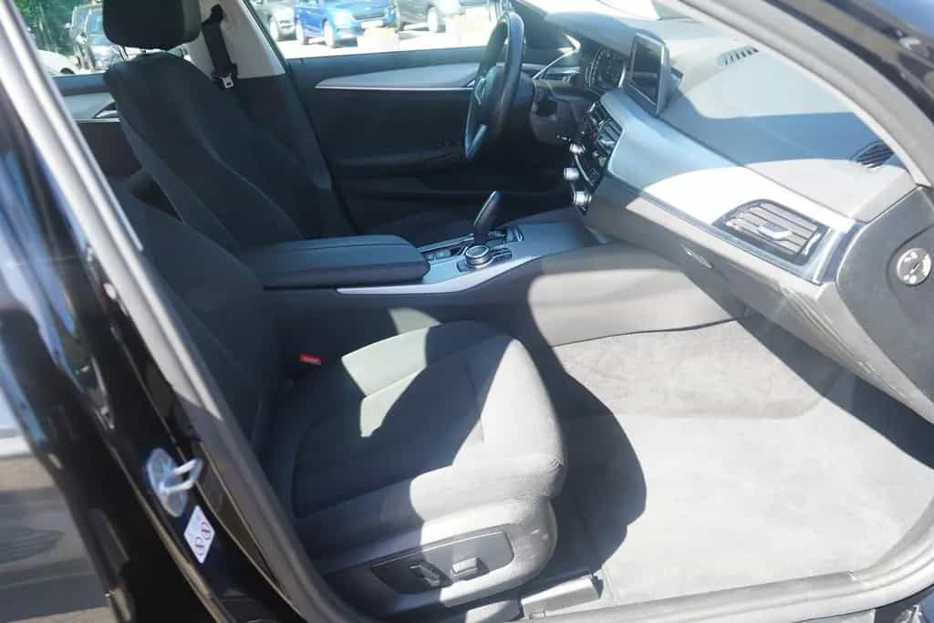 BMW 520 d LED Navi Sitzheizung Head-Up Kamera 01/2019-photo-30