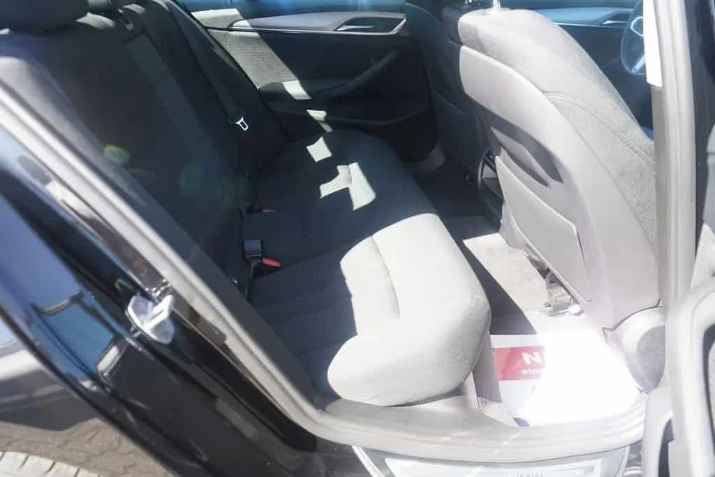 BMW 520 d LED Navi Sitzheizung Head-Up Kamera 01/2019-photo-31