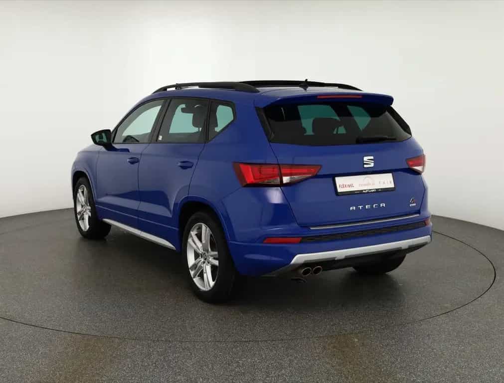 Seat Ateca 2.0 TSI DSG FR 4Drive LED Standheizung ACC 12/2019-photo-2