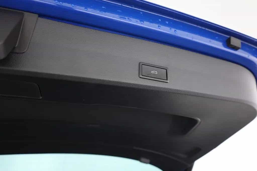 Seat Ateca 2.0 TSI DSG FR 4Drive LED Standheizung ACC 12/2019-photo-29