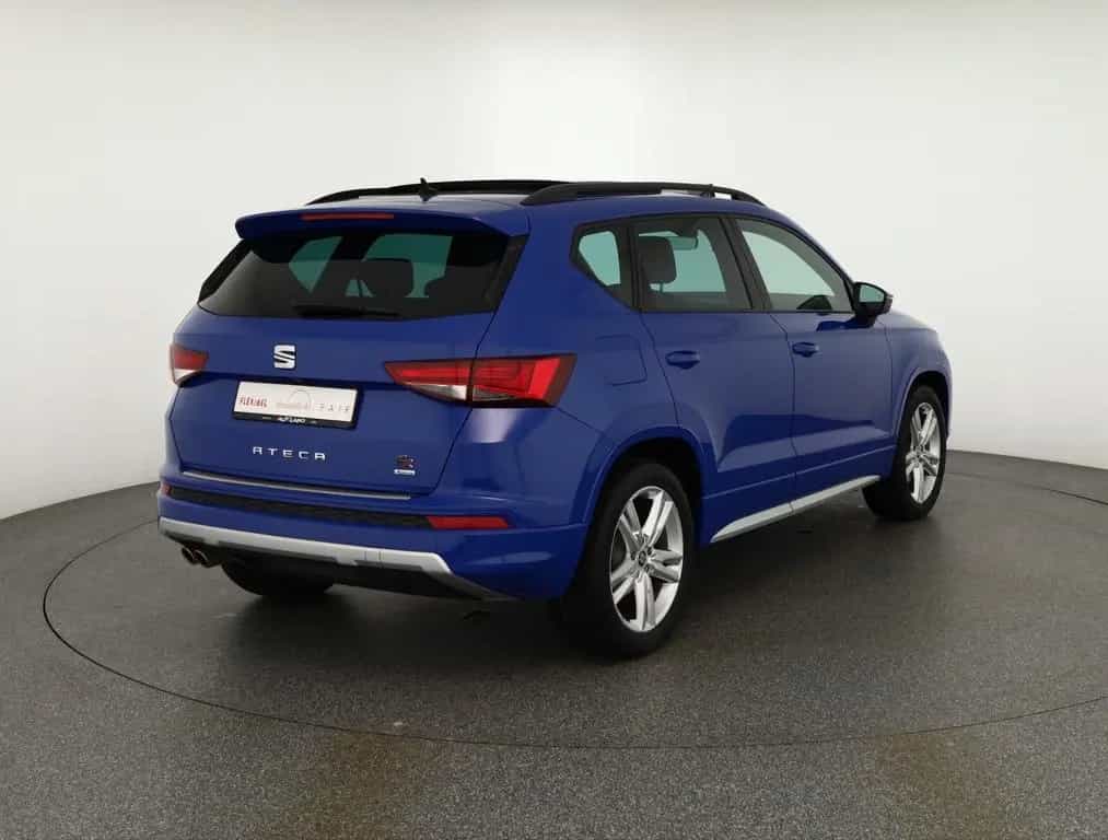 Seat Ateca 2.0 TSI DSG FR 4Drive LED Standheizung ACC 12/2019-photo-4