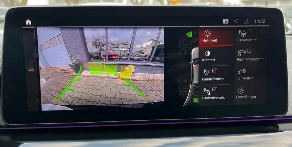 BMW 5 Touring 520d*1.Hand*LIVE*KAMERA*LEDER*HUD* 01/2021-photo-21