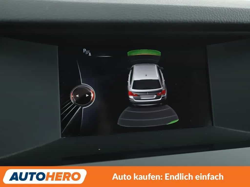 BMW 5 Series 03/2017-photo-21