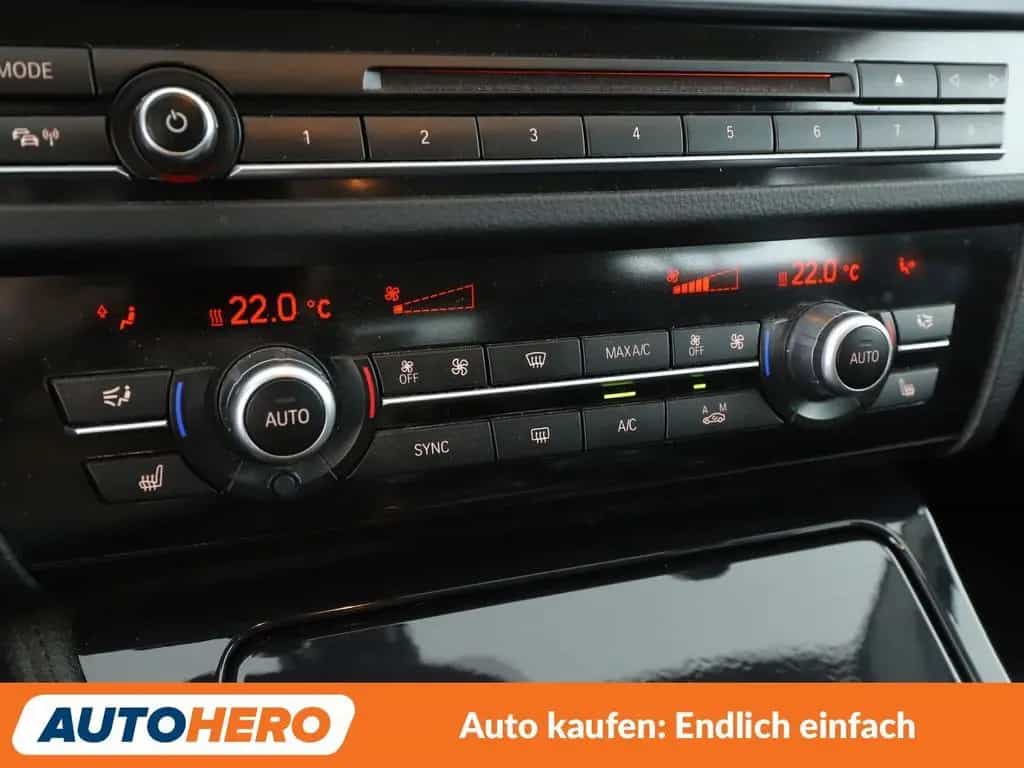 BMW 5 Series 03/2017-photo-23