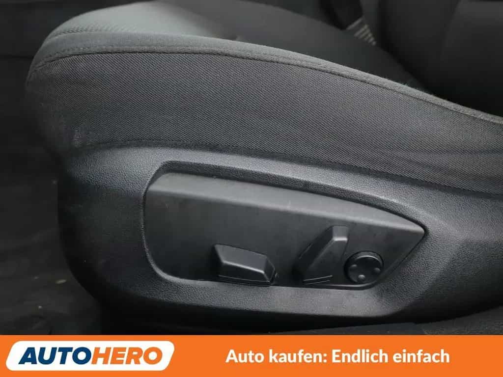 BMW 5 Series 03/2017-photo-28