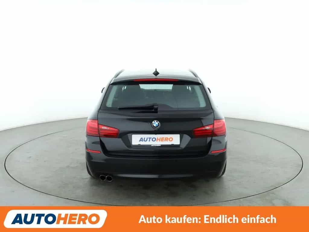BMW 5 Series 03/2017-photo-4