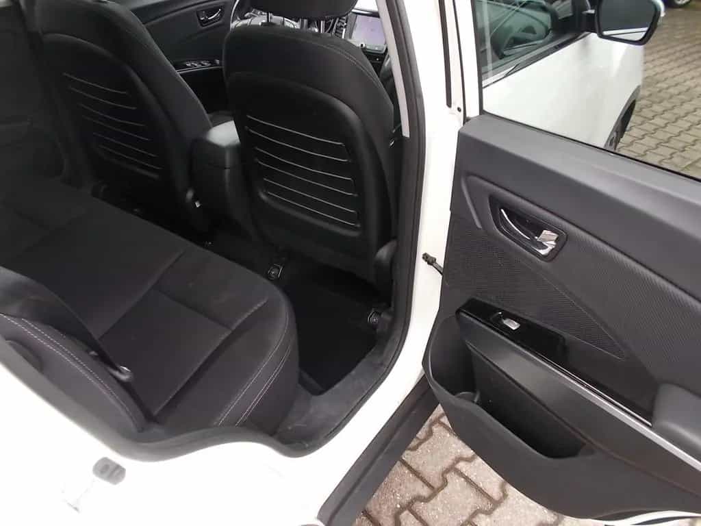 Ssangyong XLV Quartz  4x2,AHK, Navi, Schiebedach, Alu 18" 11/2016-photo-21
