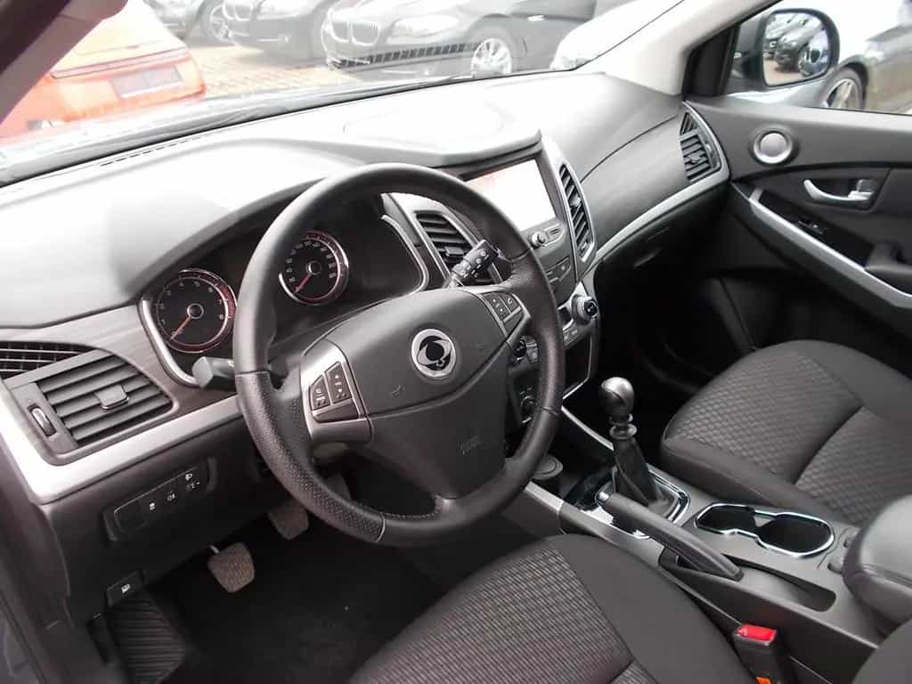 Ssangyong Korando Quartz 4x2, Navi, Kamera Allwetterreifen 12/2017-photo-15
