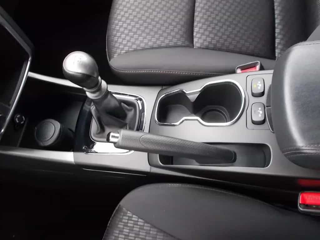 Ssangyong Korando Quartz 4x2, Navi, Kamera Allwetterreifen 12/2017-photo-24