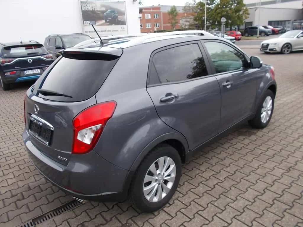 Ssangyong Korando Quartz 4x2, Navi, Kamera Allwetterreifen 12/2017-photo-4