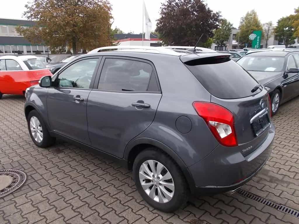 Ssangyong Korando Quartz 4x2, Navi, Kamera Allwetterreifen 12/2017-photo-6