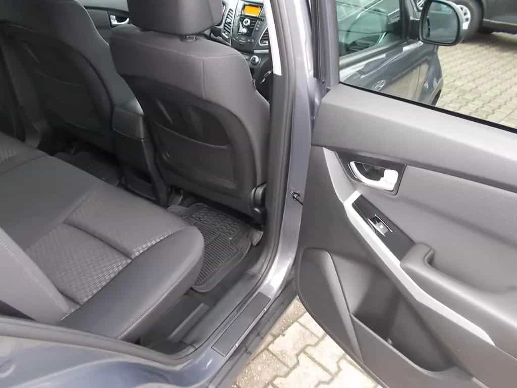 Ssangyong Korando 2.2 TD, 2WD, AHK 2.000 KG, Sitzheizung 04/2019-photo-25