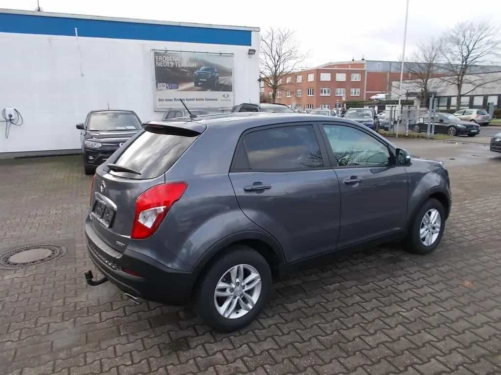 Ssangyong Korando 2.2 TD, 2WD, AHK 2.000 KG, Sitzheizung 04/2019-photo-4
