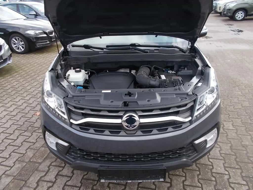 Ssangyong Korando 2.2 TD, 2WD, AHK 2.000 KG, Sitzheizung 04/2019-photo-9