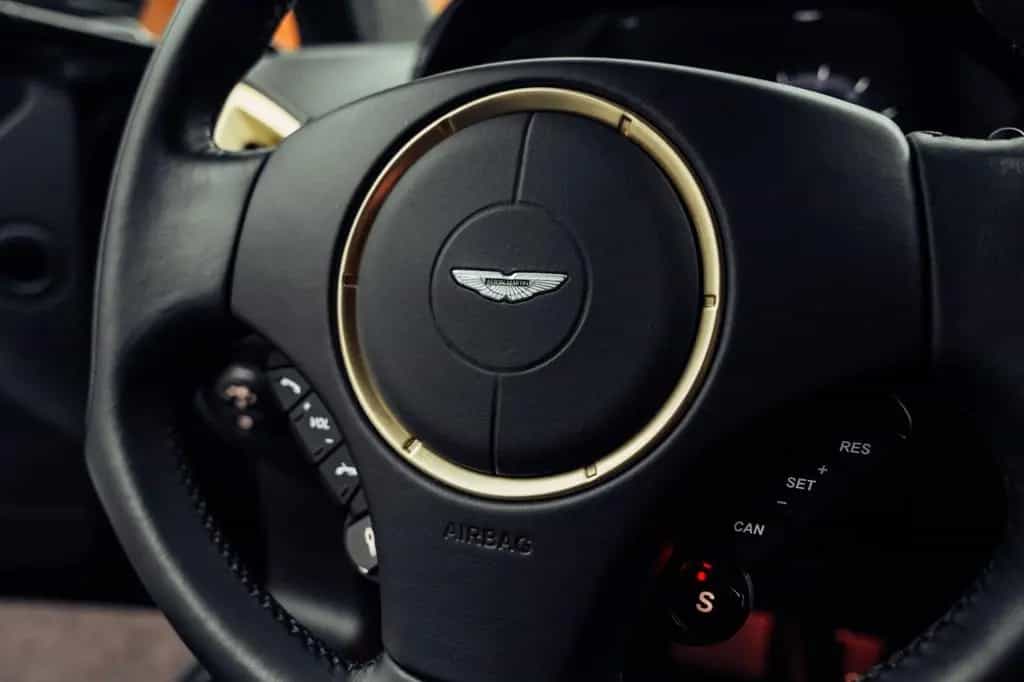 Aston Martin Vanquish Zagato Coupé Villa d'Este 61/99 08/2017-photo-12