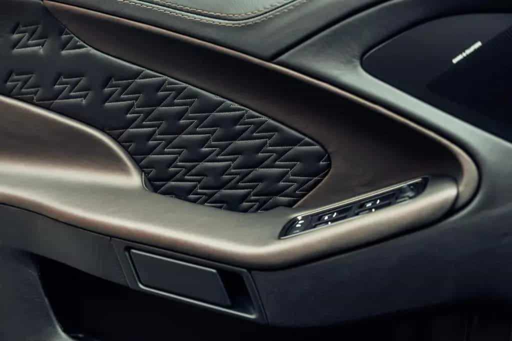 Aston Martin Vanquish Zagato Coupé Villa d'Este 61/99 08/2017-photo-14
