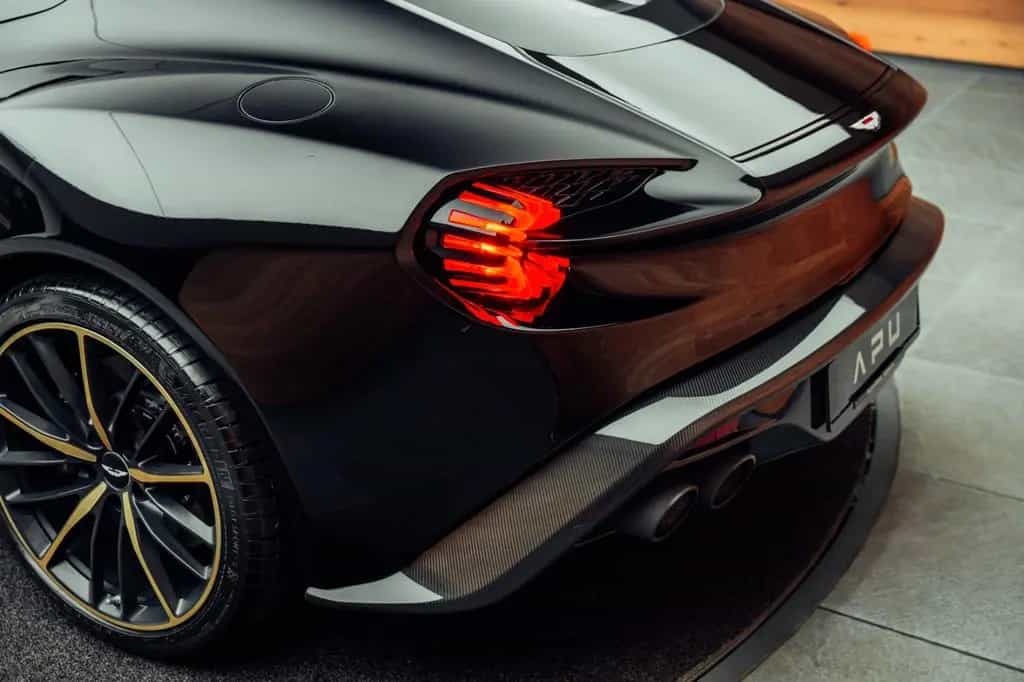 Aston Martin Vanquish Zagato Coupé Villa d'Este 61/99 08/2017-photo-15