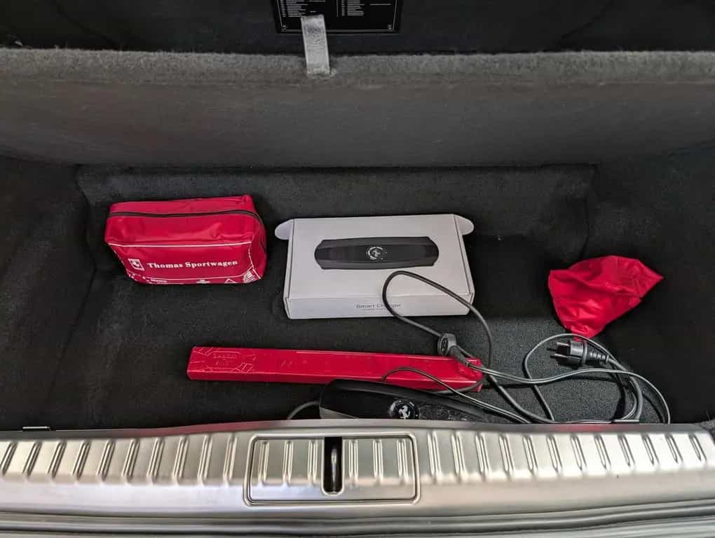 Ferrari Purosangue 6.5 V12 Matrix|Lift|360°|Massage 01/2024-photo-35