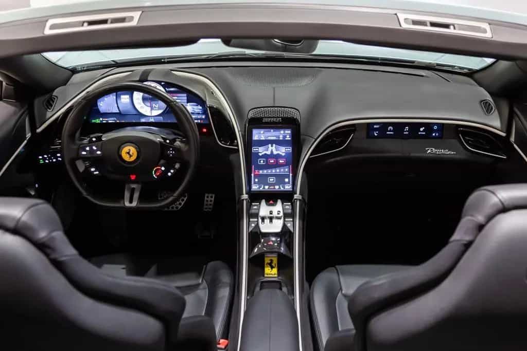 Ferrari Roma Spider 02/2024-photo-32